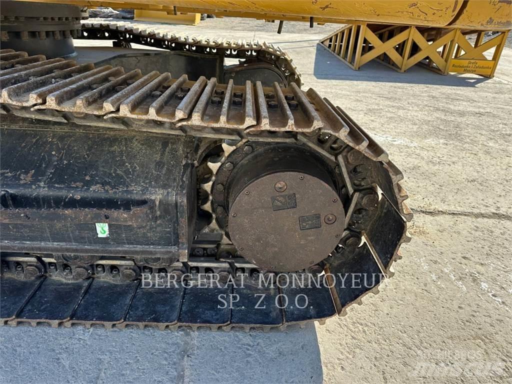 CAT 323 Bageri guseničari