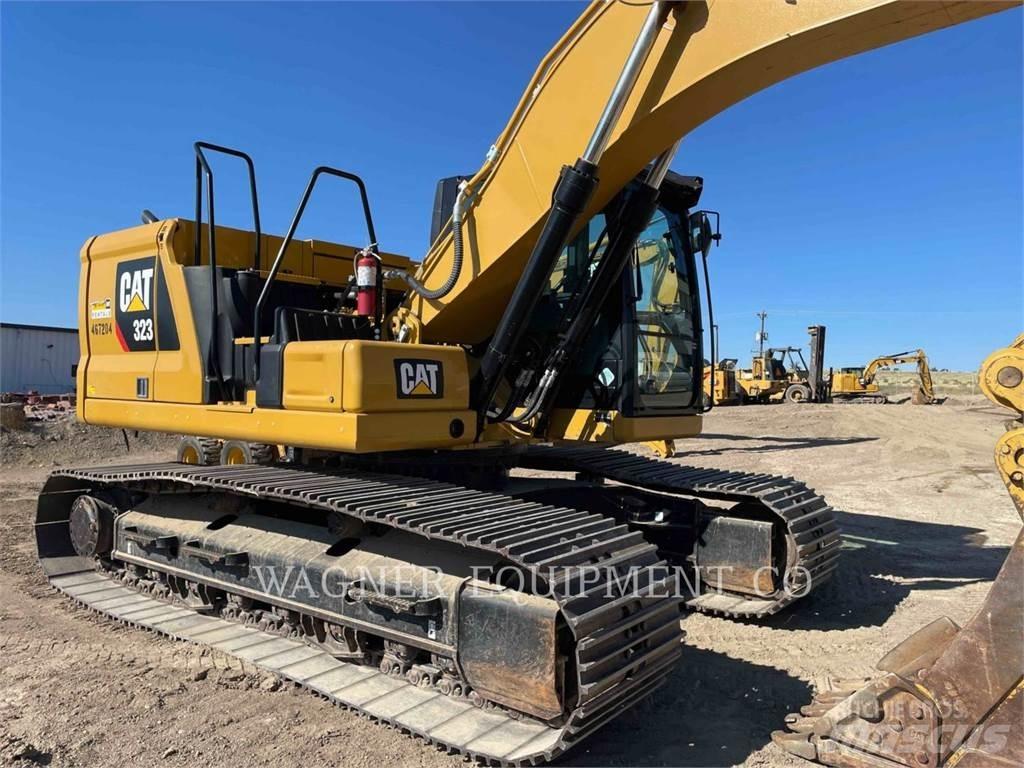 CAT 323 Bageri guseničari