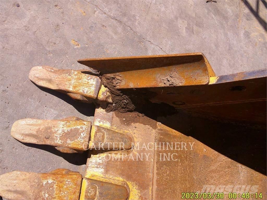 CAT 323-07 Bageri guseničari