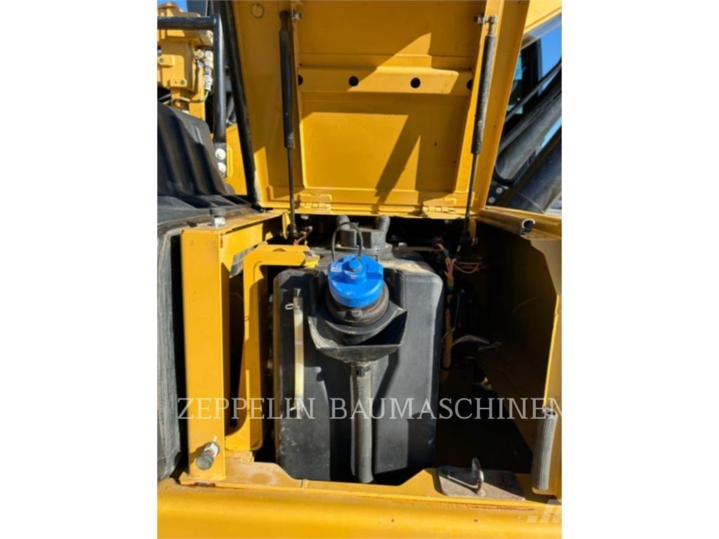 CAT 323-07B Bageri guseničari