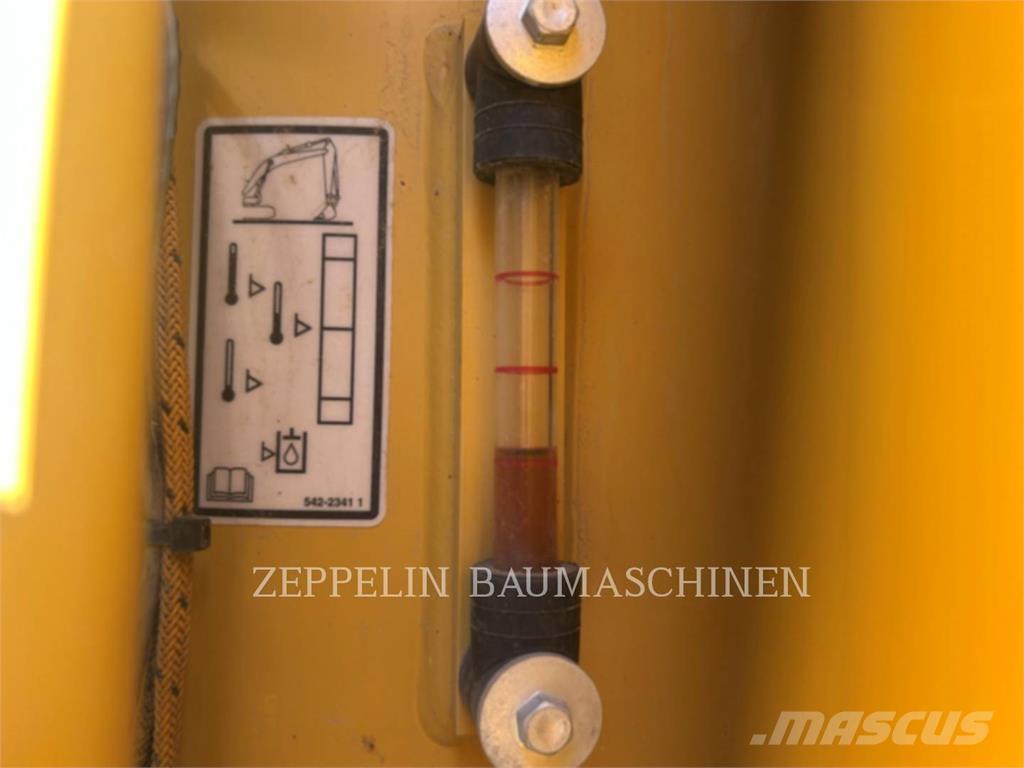 CAT 323-07B Bageri guseničari