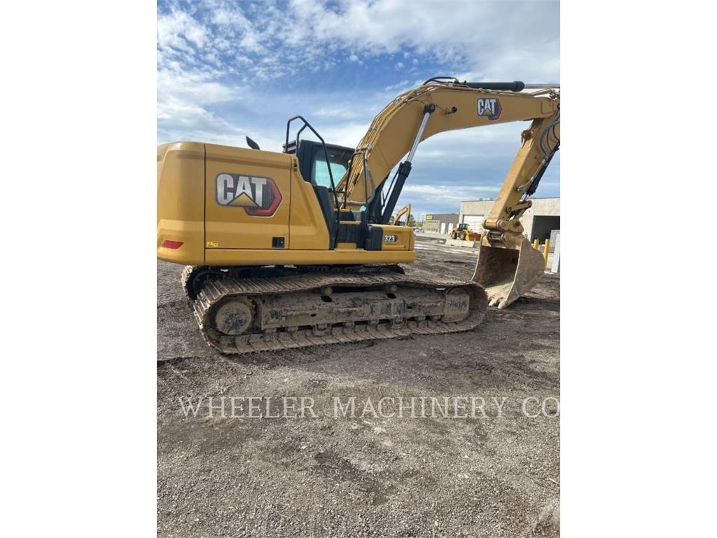CAT 323 CF Bageri guseničari
