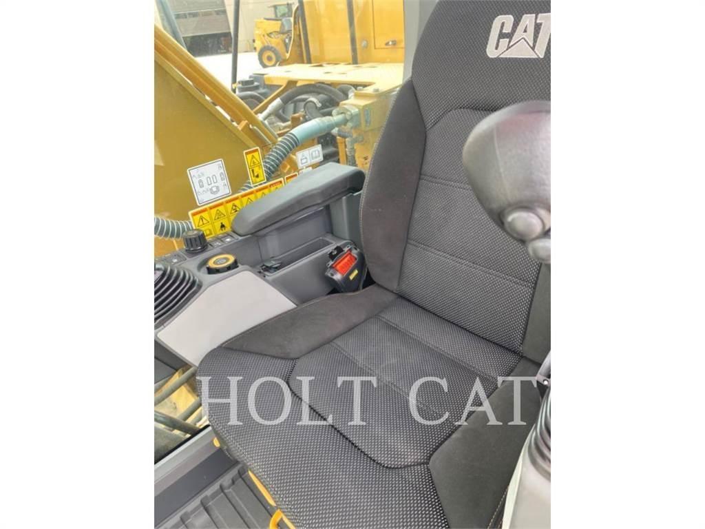 CAT 323 TC Bageri guseničari