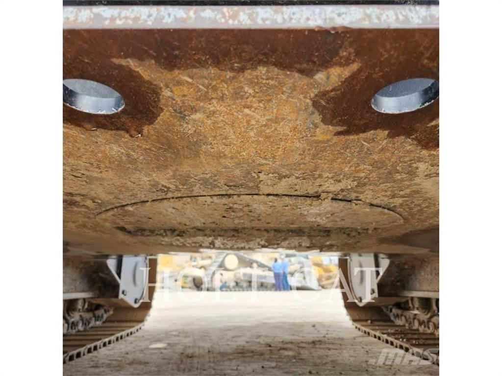 CAT 323 TC Bageri guseničari
