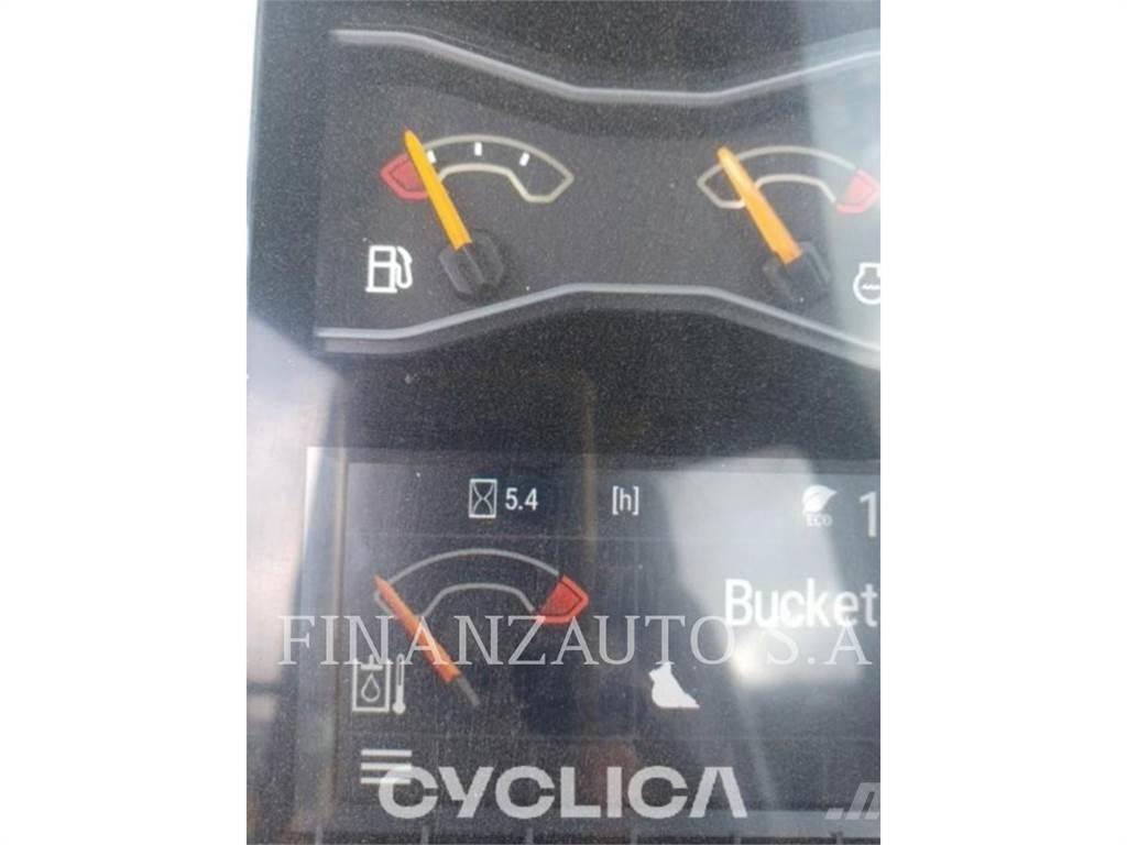 CAT 323DLN Bageri guseničari