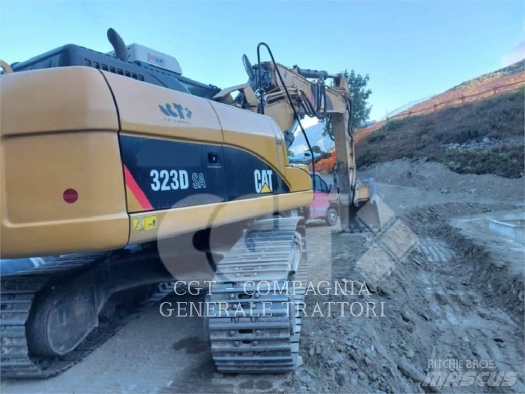 CAT 323DSA Bageri guseničari