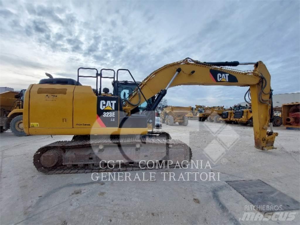 CAT 323E Bageri guseničari
