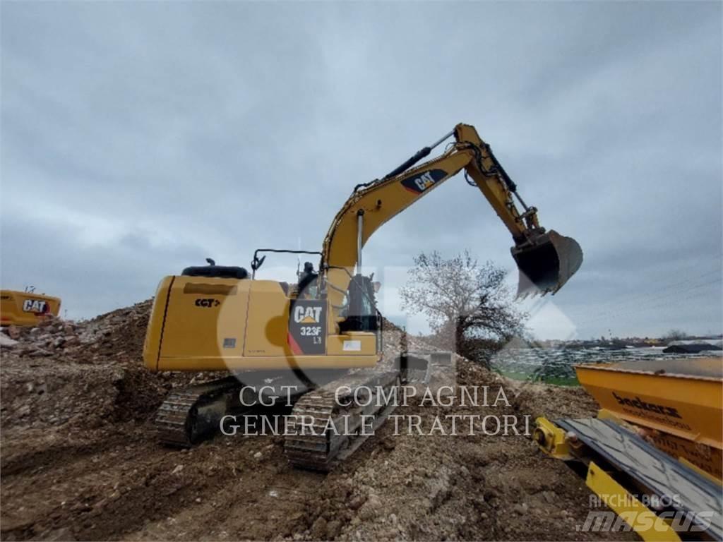 CAT 323F Bageri guseničari