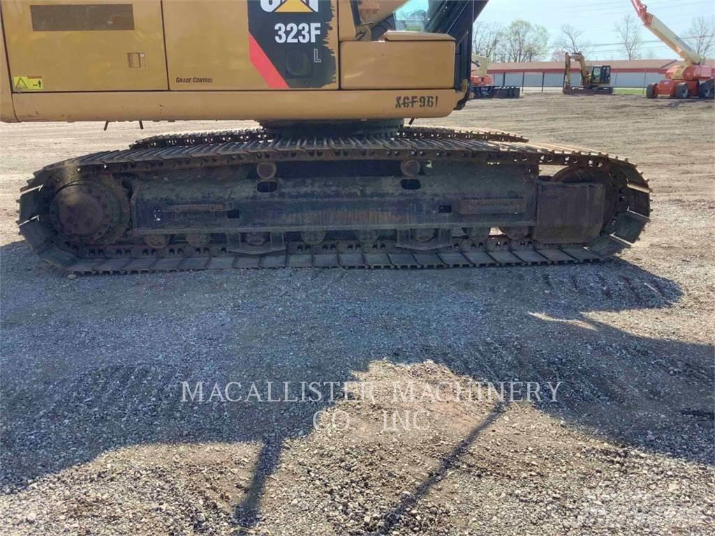 CAT 323FL Bageri guseničari