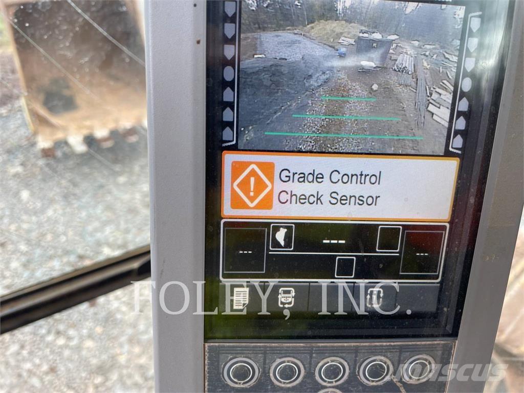 CAT 323FL Bageri guseničari