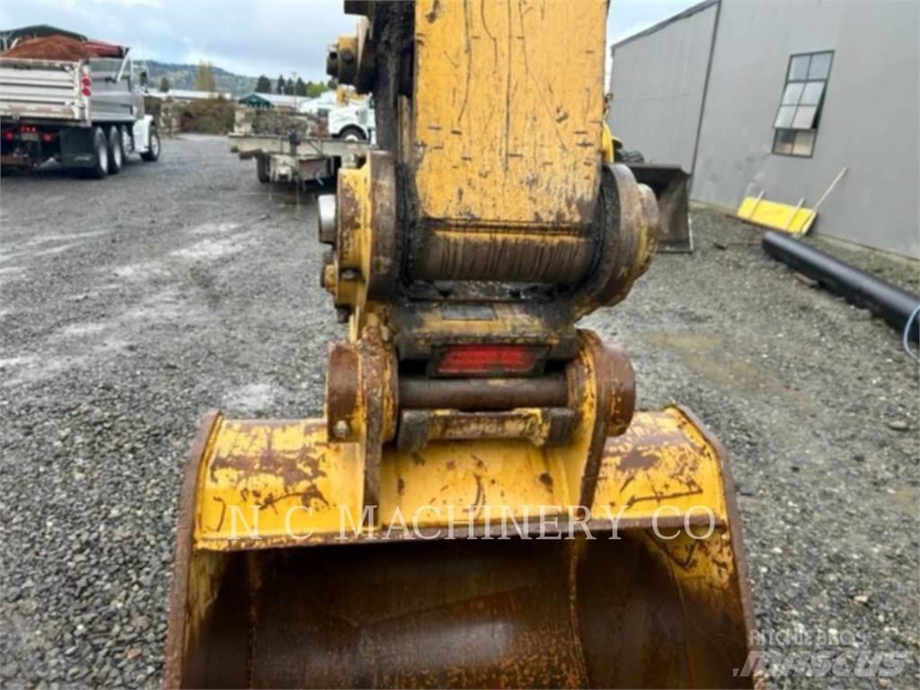 CAT 325 Bageri guseničari