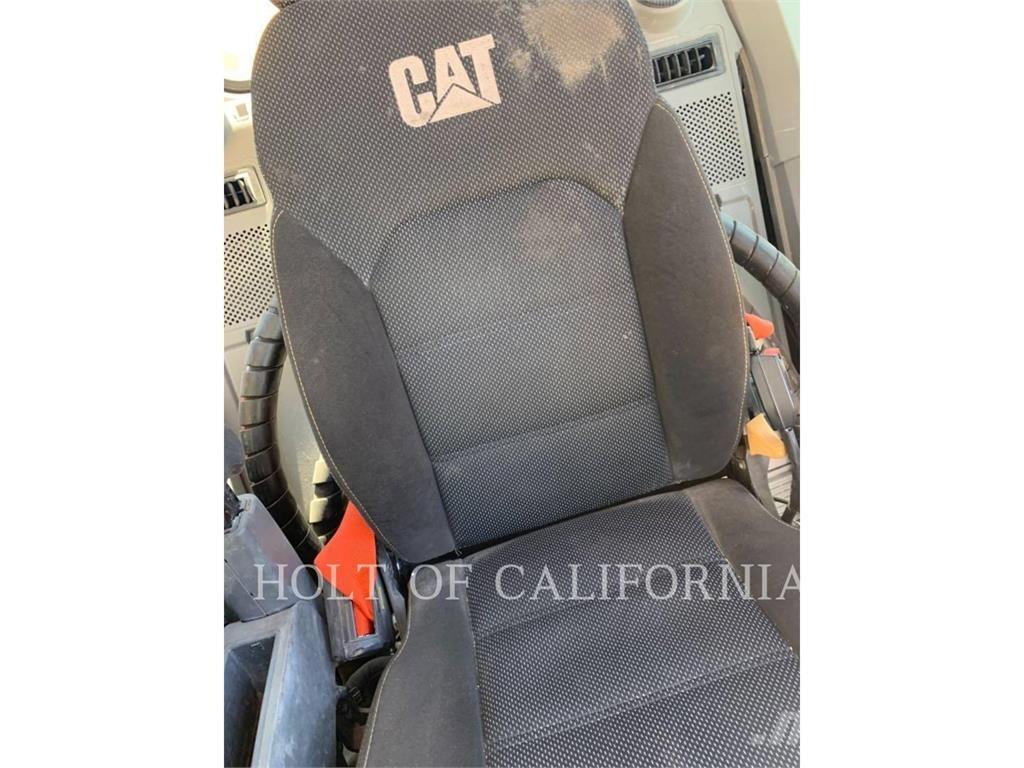 CAT 325 Bageri guseničari