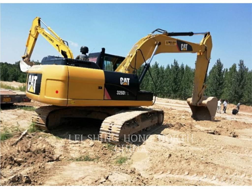CAT 326D2L Bageri guseničari