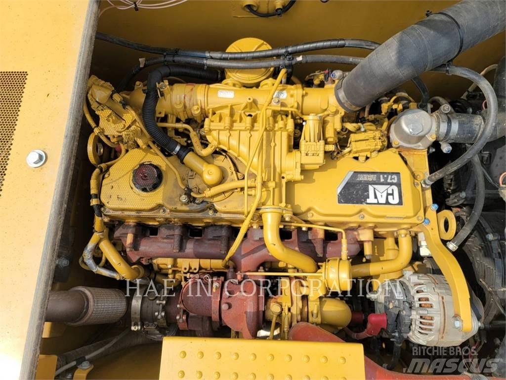 CAT 330-07 Bageri guseničari