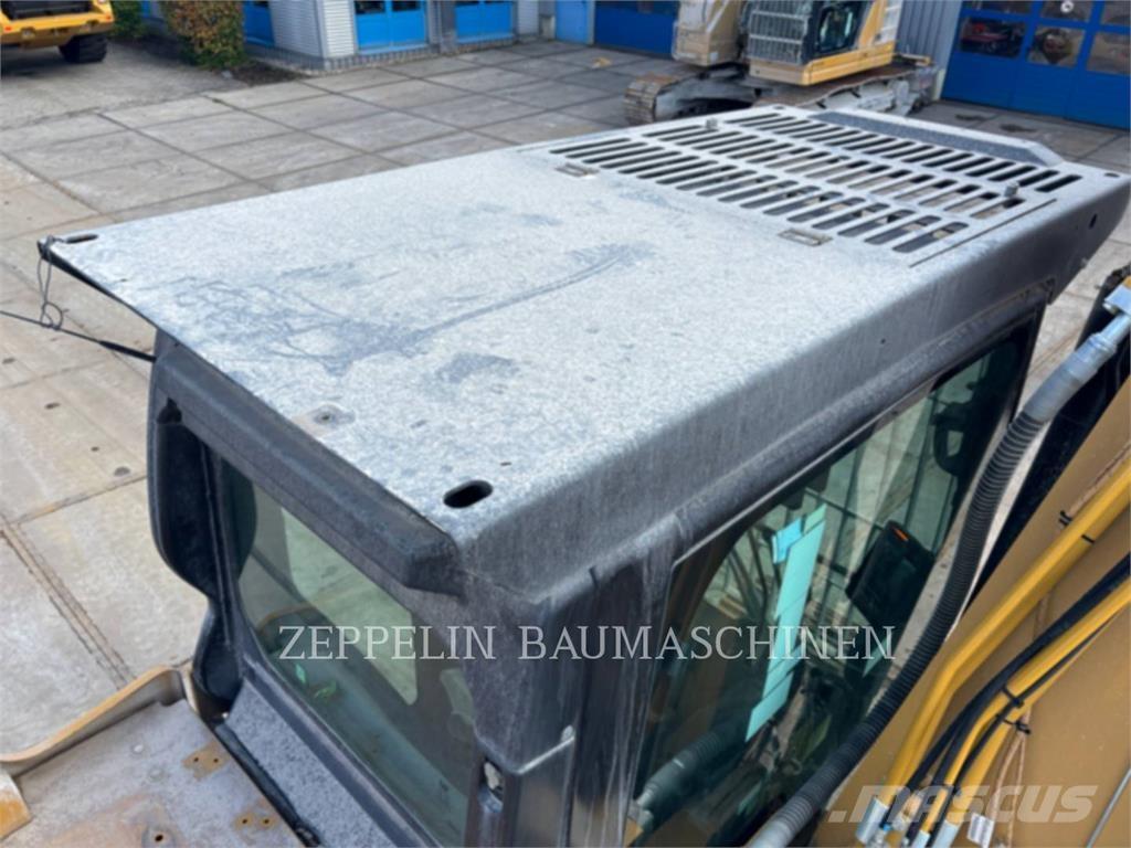 CAT 330-07 Bageri guseničari