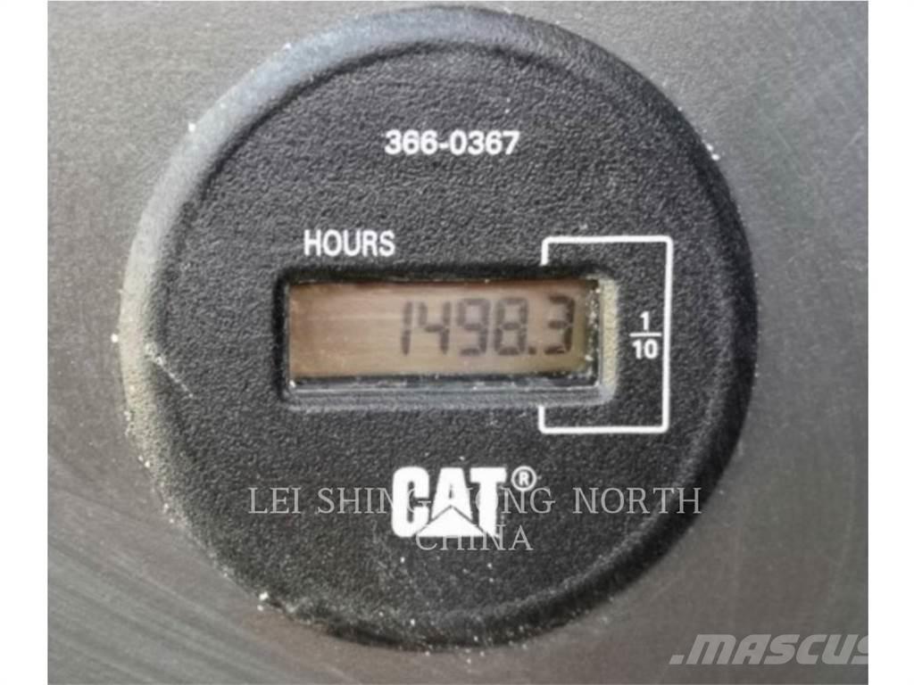 CAT 330-07 Bageri guseničari