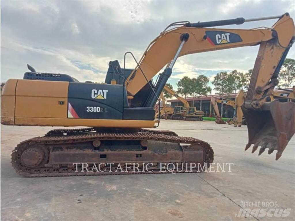 CAT 330D2L Bageri guseničari