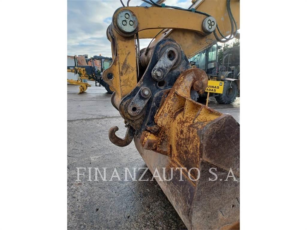 CAT 330DLME Bageri guseničari