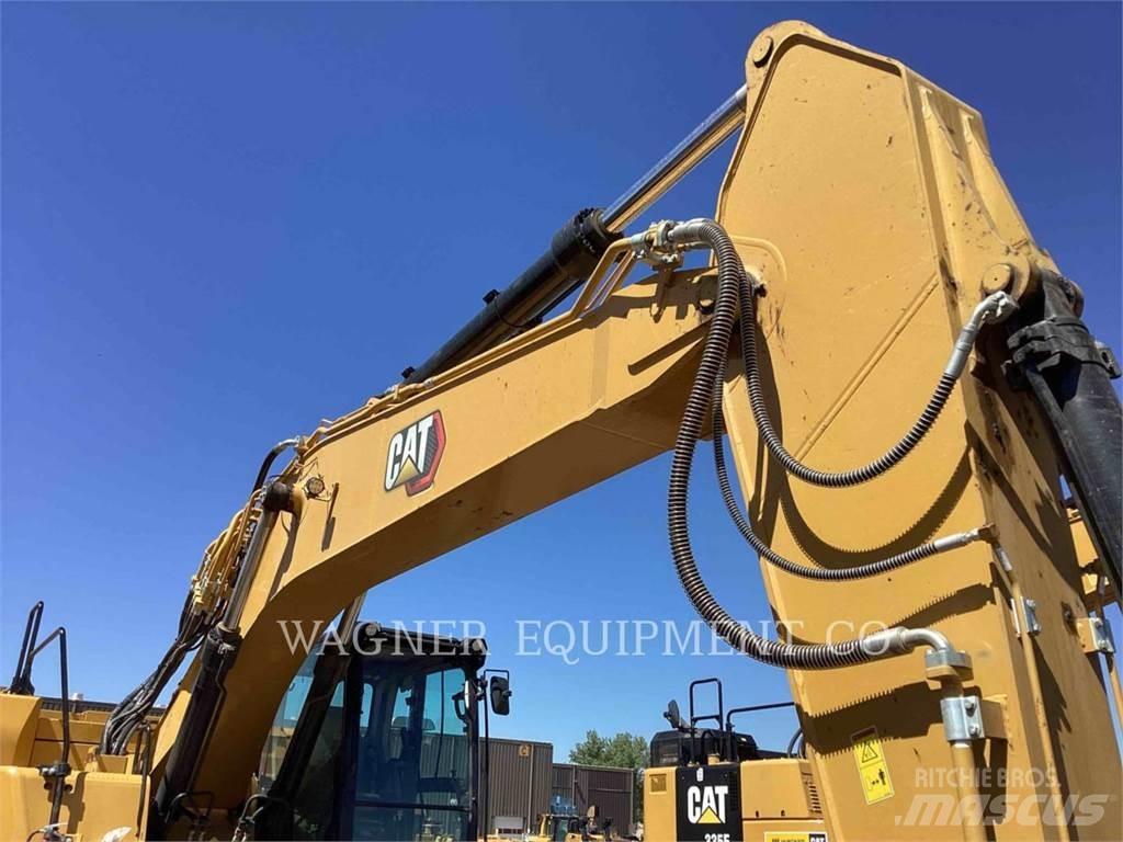 CAT 335 Bageri guseničari