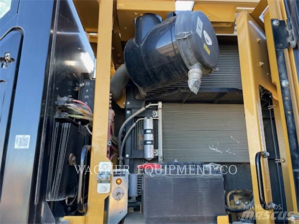 CAT 335FL Bageri guseničari