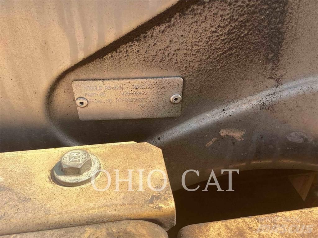 CAT 335FL Bageri guseničari