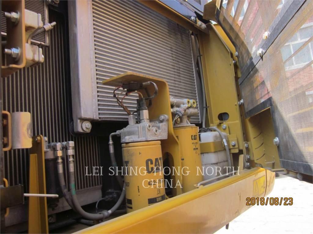 CAT 336D2 Bageri guseničari