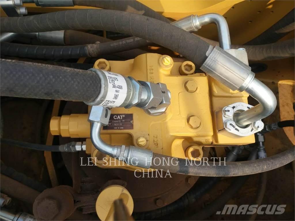 CAT 336D2 Bageri guseničari