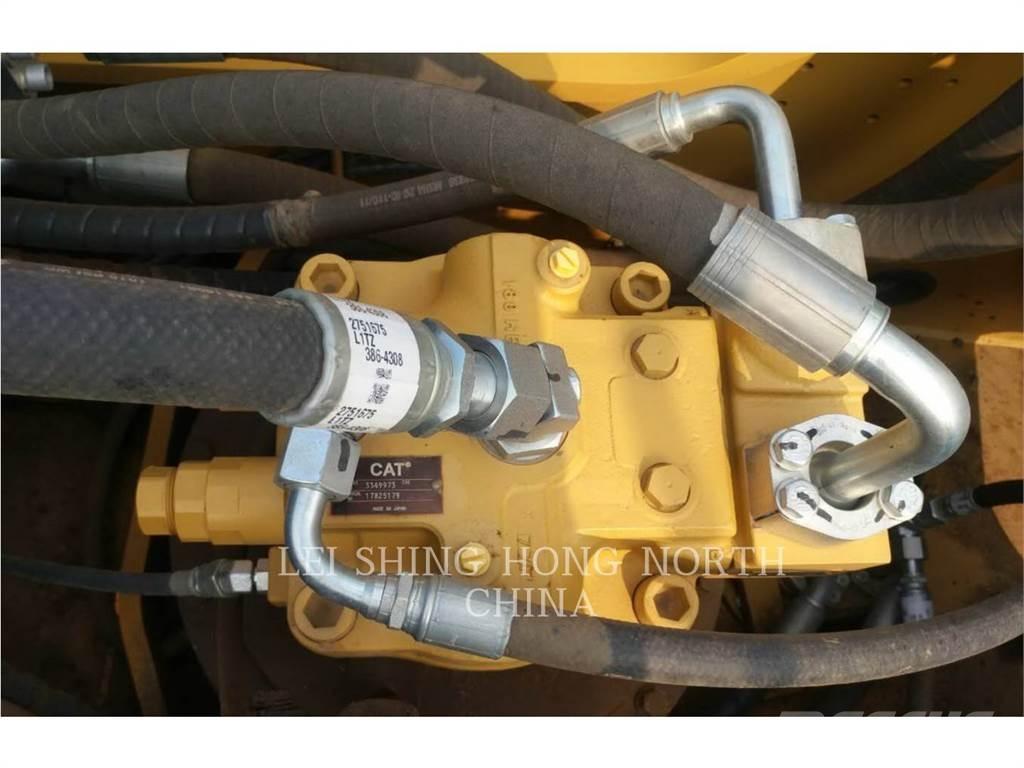 CAT 336D2 Bageri guseničari