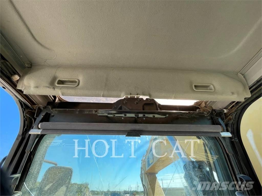 CAT 336FL Bageri guseničari