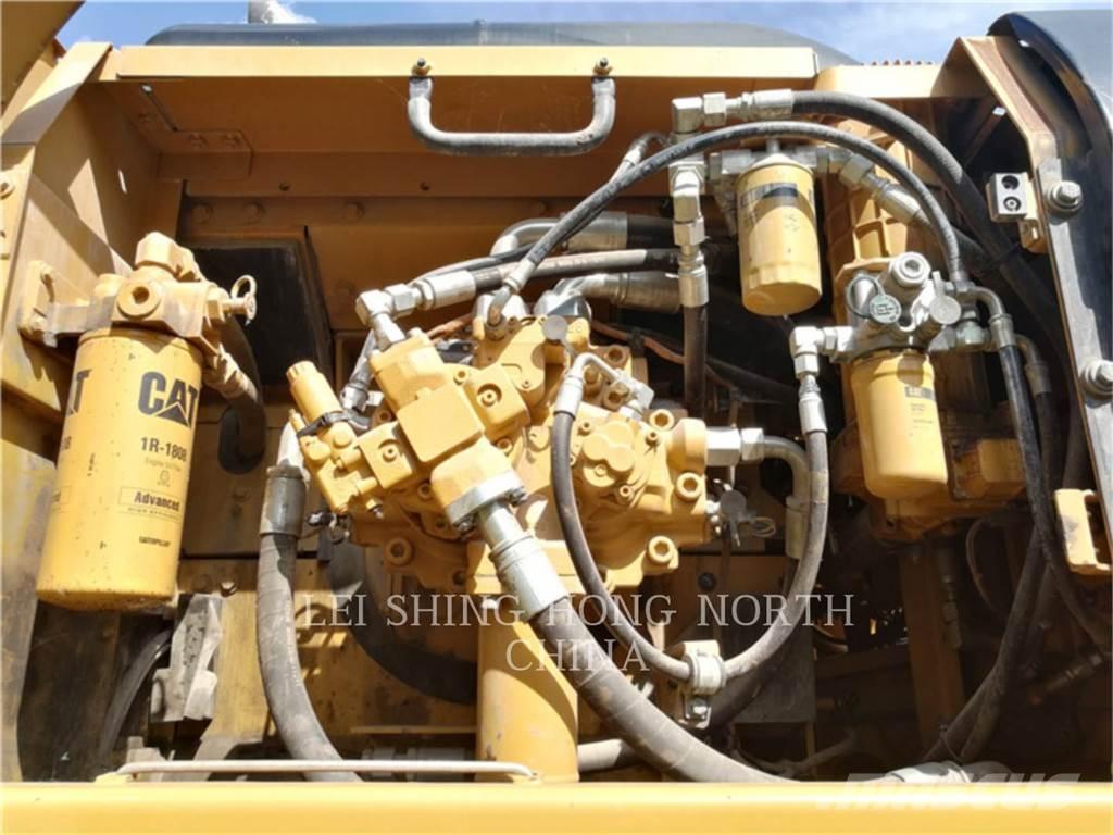 CAT 340D2L Bageri guseničari