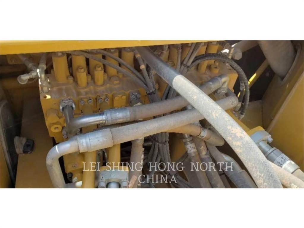 CAT 340D2L Bageri guseničari