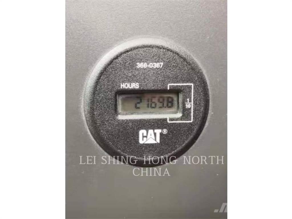 CAT 340D2L Bageri guseničari