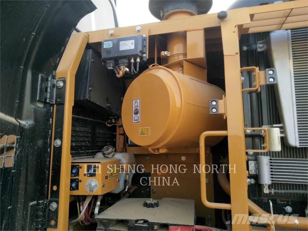 CAT 340D2L Bageri guseničari