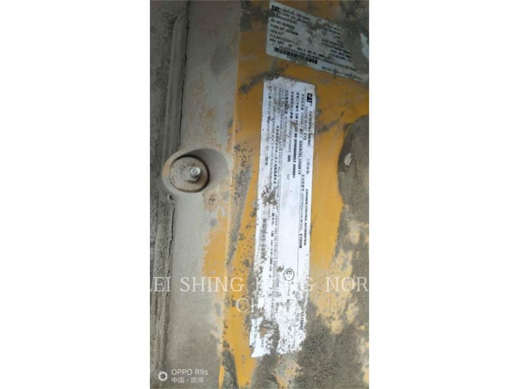 CAT 349D2 Bageri guseničari