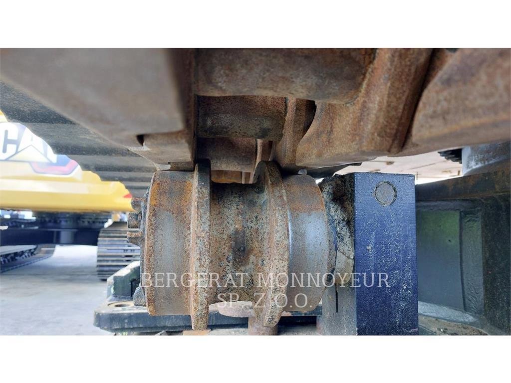 CAT 352 Bageri guseničari