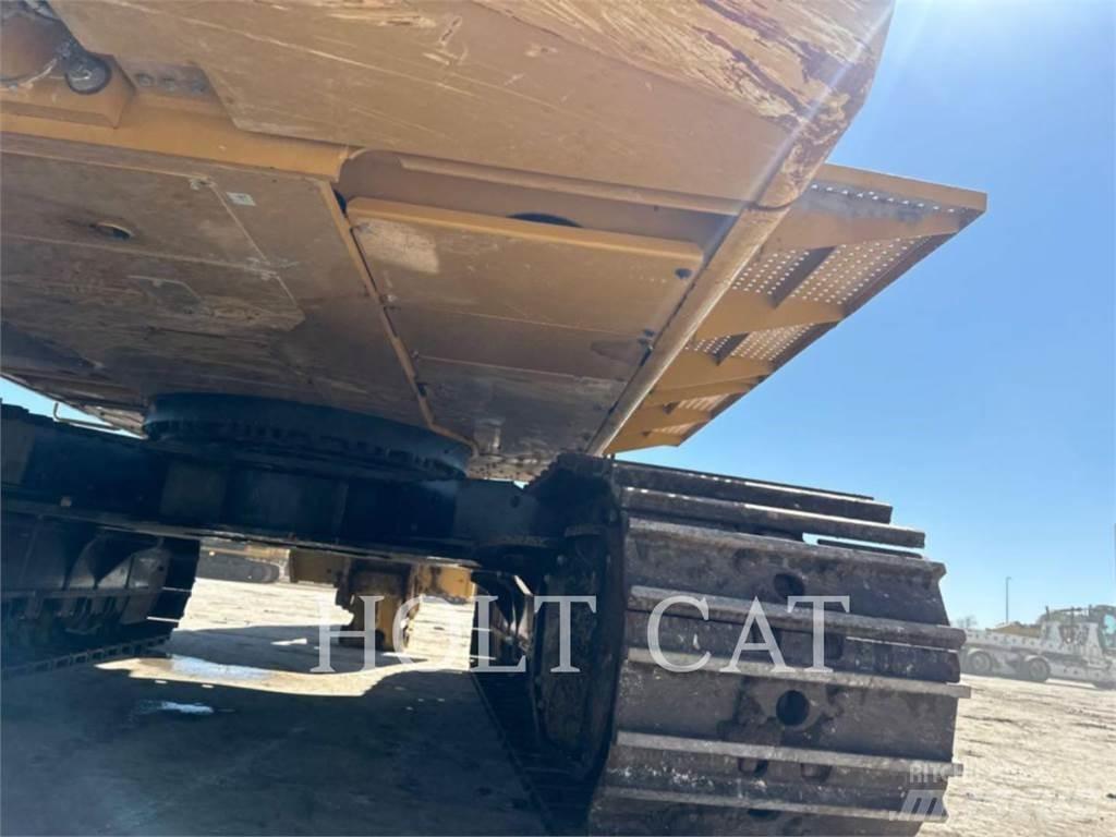 CAT 374 Bageri guseničari