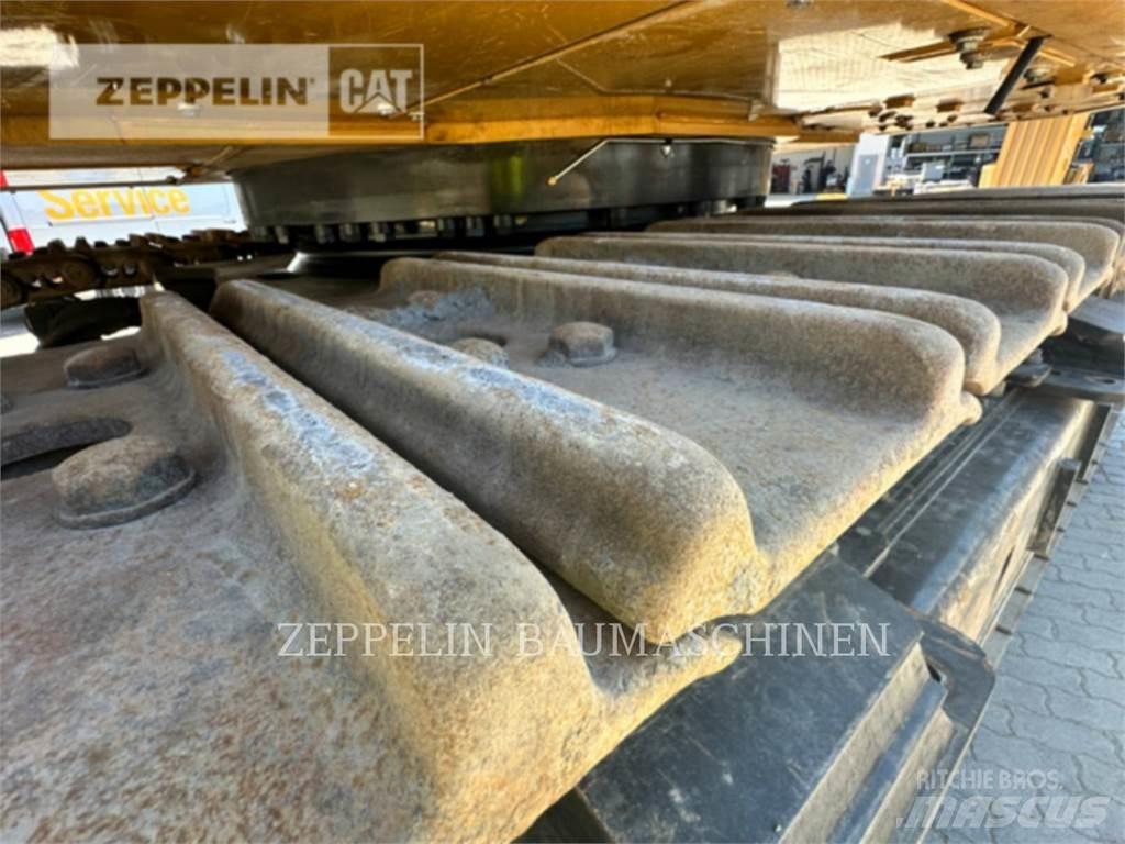 CAT 374-07A Bageri guseničari