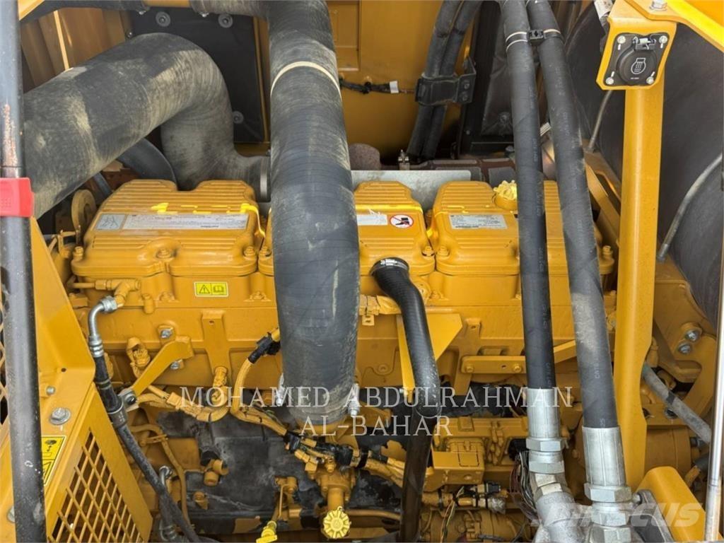 CAT 395 Bageri guseničari