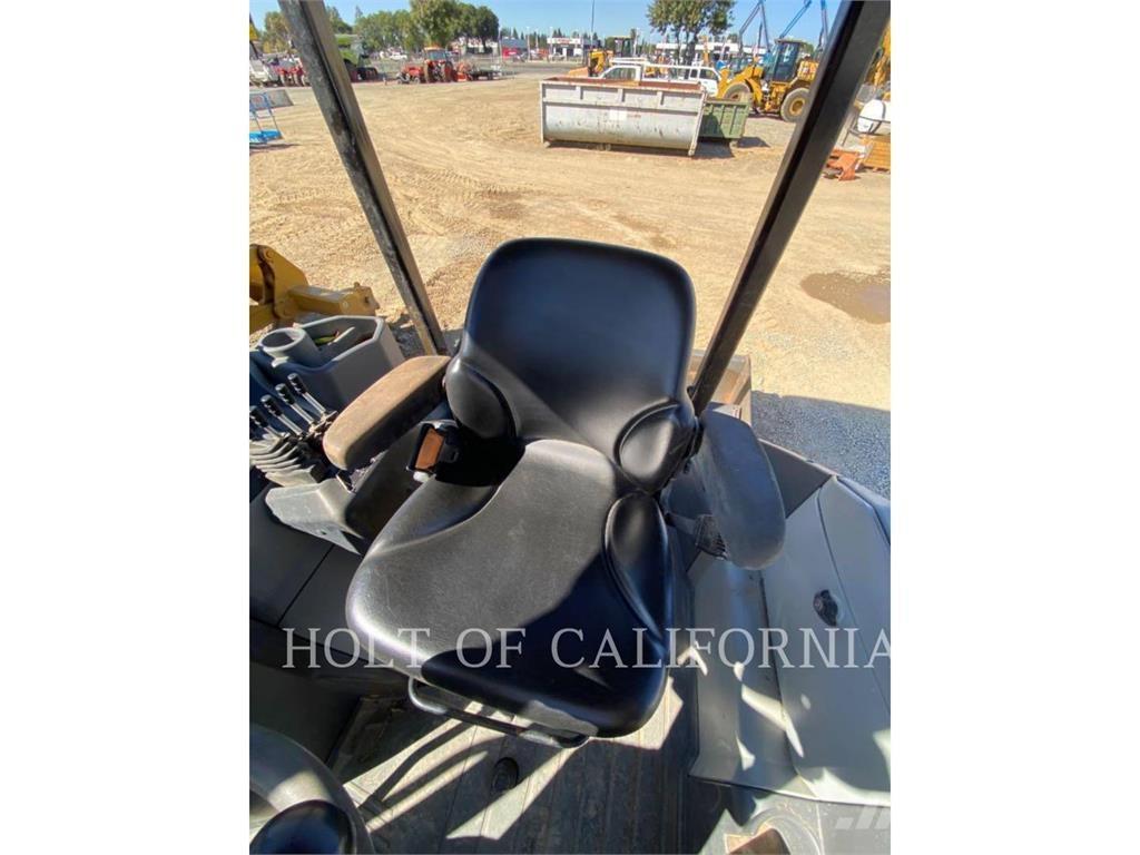 CAT 415IL Utovarivači na točkove