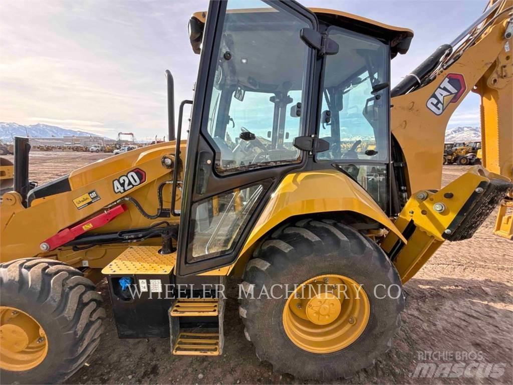 CAT 420 Rovokopači