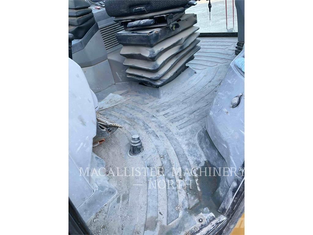 CAT 420EST Rovokopači