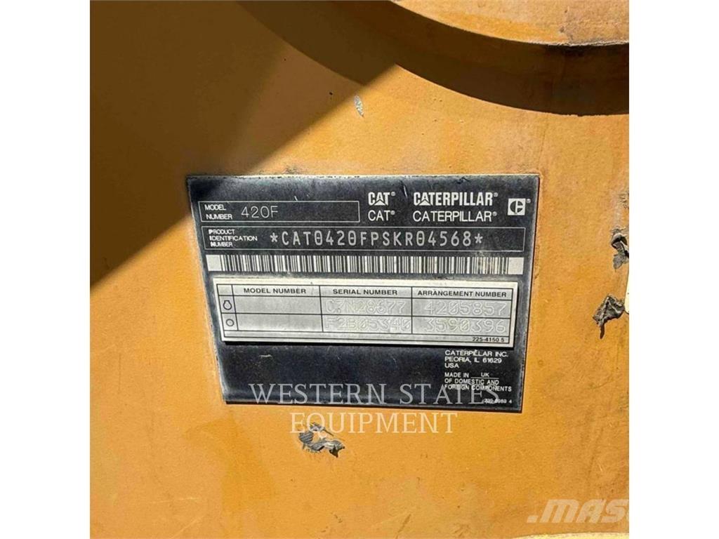 CAT 420F Rovokopači