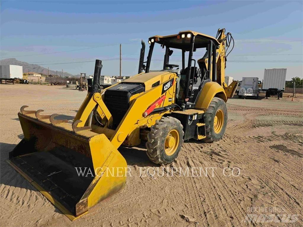 CAT 420F2 4WDE Rovokopači
