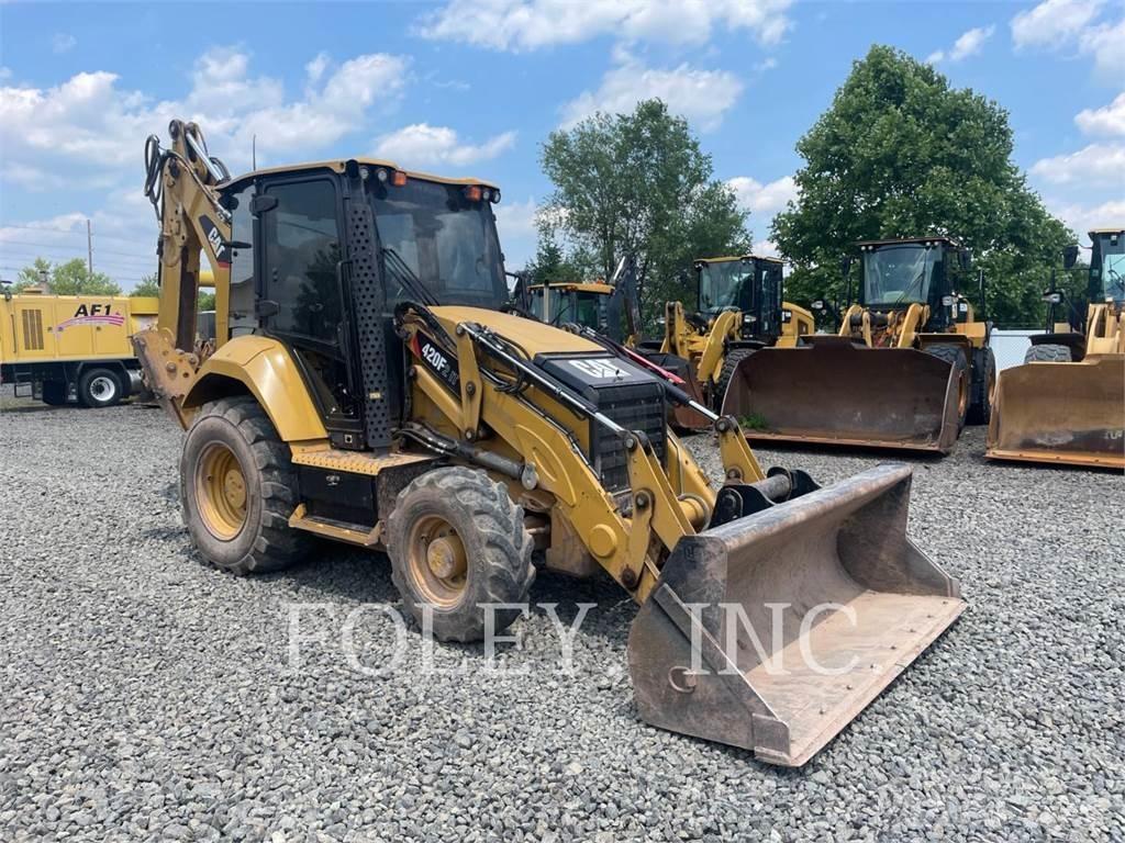 CAT 420F2IT Rovokopači