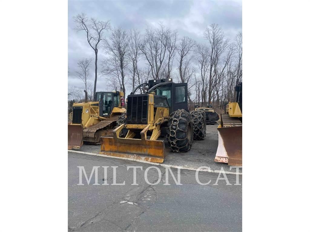 CAT 535C Skideri