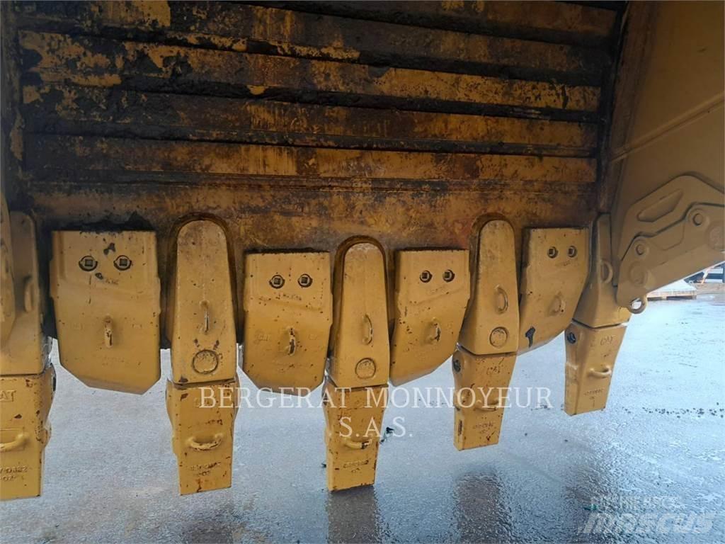 CAT 6015B Bageri guseničari