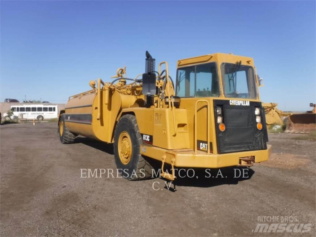 CAT 613C Kamioni za vodu