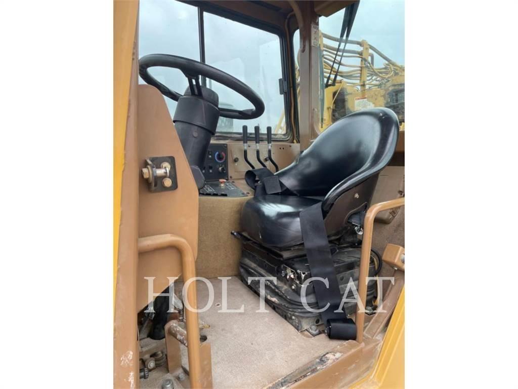 CAT 615C II Polovni strugači