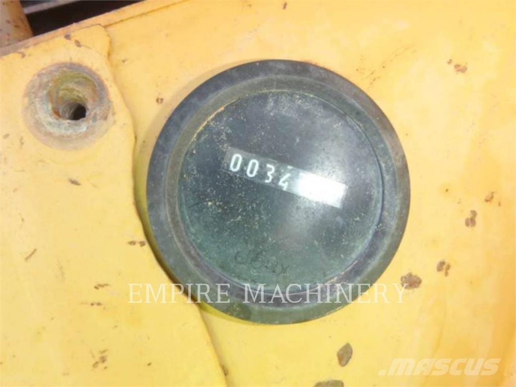 CAT 623E Polovni strugači