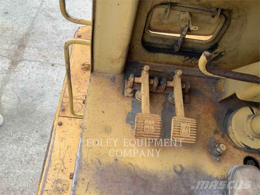 CAT 631D Polovni strugači